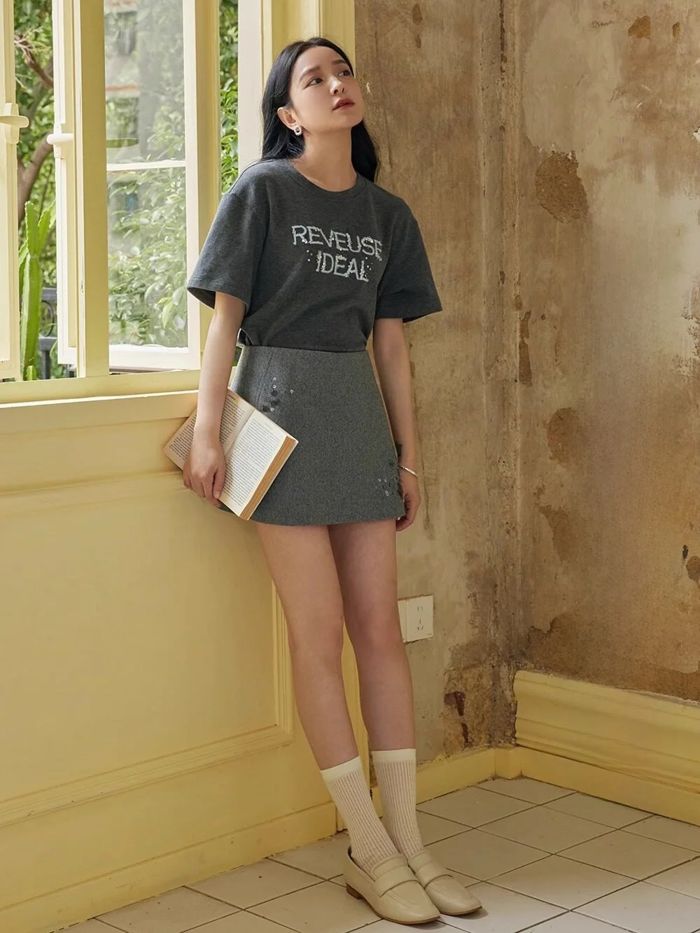 

Оригинальная женская футболка Elwing с круглым вырезом и вышитой надписью, летняя, универсальная, качественная, из смесового хлопка и полиэстера