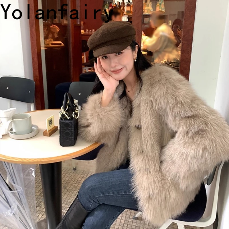 معاطف ثعلب طبيعي من YOLANFAIRY معاطف نسائية شتوية دافئة ورقبة على شكل حرف v وأكمام طويلة على الطراز الكوري معاطف فرو ثعلب كاملة حقيقية للسيدات 2025