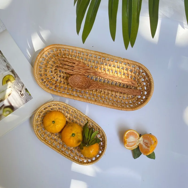 Oval Rattan Woven Storage Basket Bread Fruit Food Storage Tray Knife And Fork Baskets Breakfast Display Box Kitchen Storage 1pc