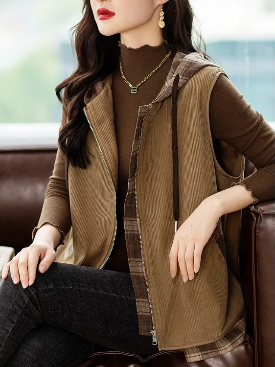 Authentic Women's Vest 2026 Autumn Fashionable Hooded Jacket Stylish Trendy Outerwear Polyester Fiber Zipper Closure