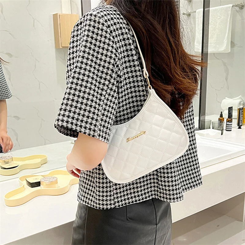 1pc Women PU Leather Shoulder Bag Fashion Rhombic Embroidery Solid Color Casual Zipper Handbags Fashion