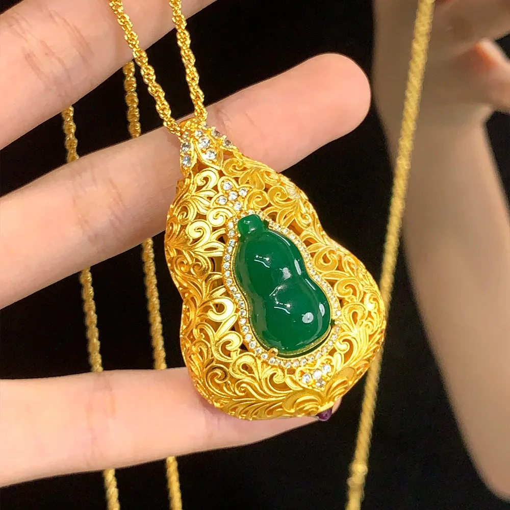 Guofeng curly grass grain hollow point diamond gourd necklace fashion Fu Lu 9999gold