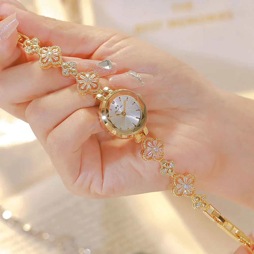 Women's Watch Elegant Lucky Four Leaf Clover Bracelets Quartz Watches Gift For Girls 2025 New High Quality Waterproof Wristwatch
