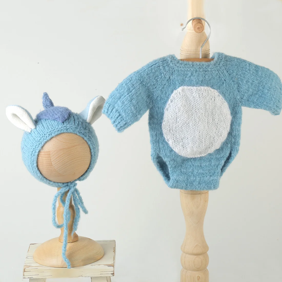 Knitted Baby Outfit Newborn Photography Props Crochet Baby Diaper Romper Knit Horse Themed Baby Photoshoot Ensemble