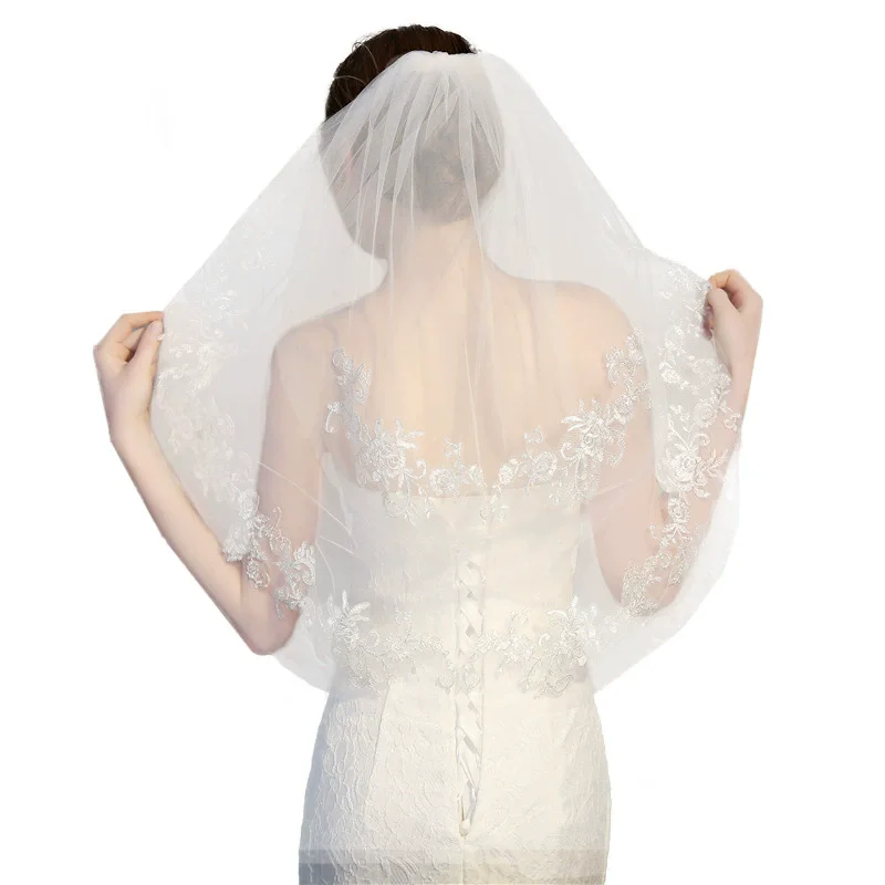 Afbeelding 5: 2019 Vintage Wit Ivoor Korte Tulle Wedding Bridal Veil Kathedraal Lengte Een Laag Applique Kant