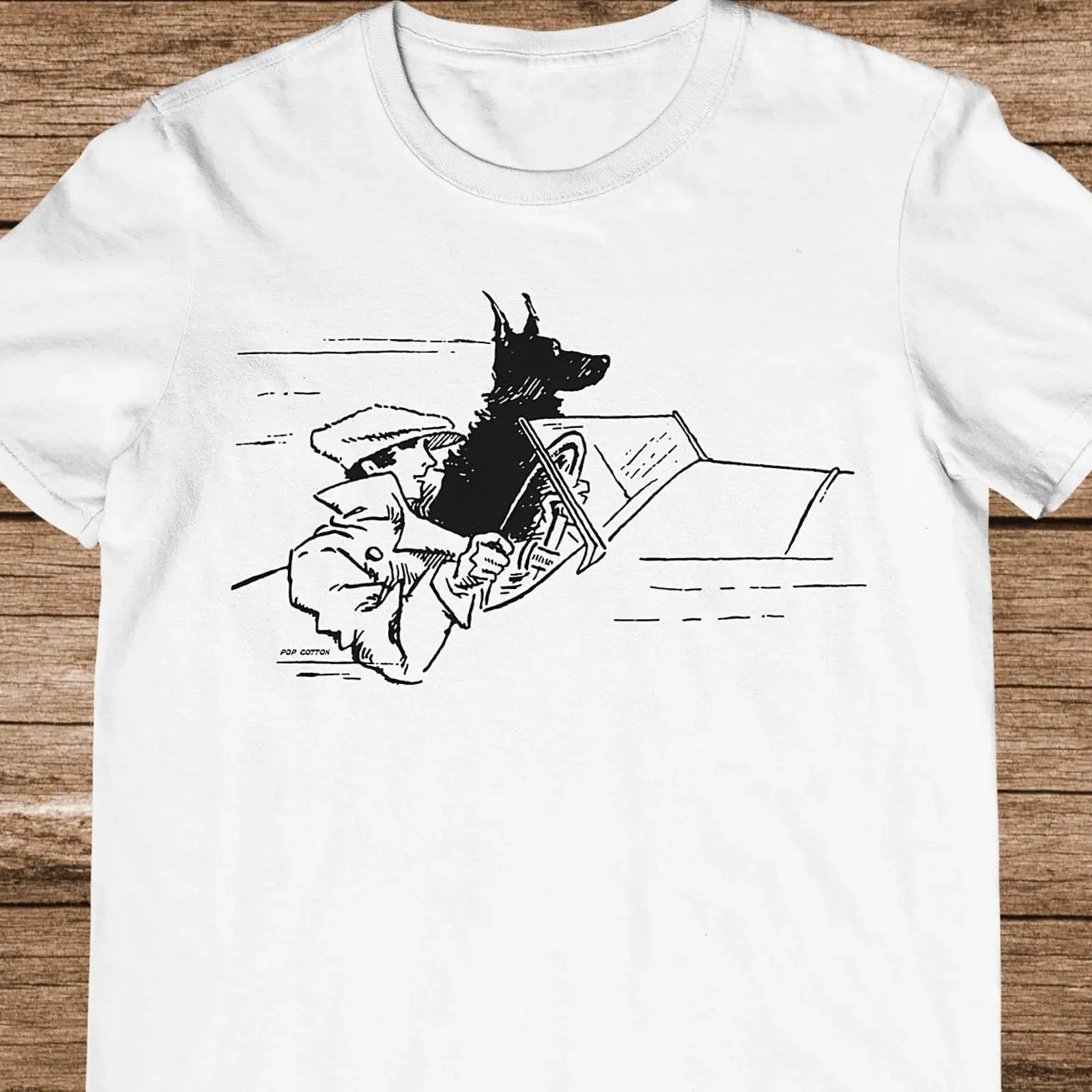 Vintage Man Driving Convertible Car with Dog Pop Cotton T Shirt vintage Washed Soft homme Stretched Stylish Casual streetwear
