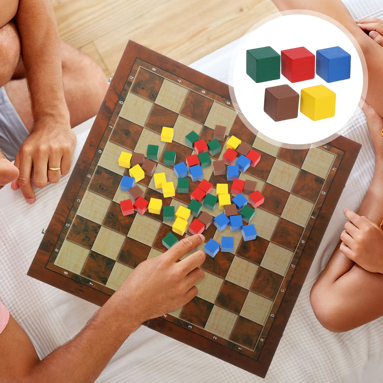 

100Pcs Chess Pieces Accessories Eco Friendly Wood 1x1cm Tiny Cubes Versatile Use in Board Games Checkers Flight Chess Game