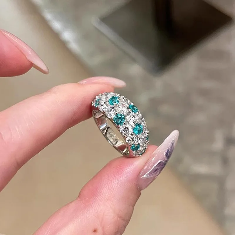 

Retro Court Style Mint Green Diamond Ring for Women Fashionable Luxury Design Sensation Stylish Finger Ring for Index Finger
