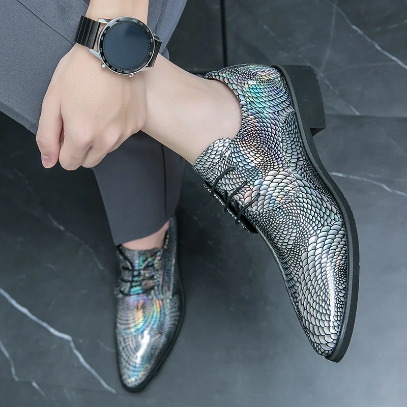 New 46 47 large size 48 pointed leather shoes for men business formal wear lace-up patent leather brightening face increase