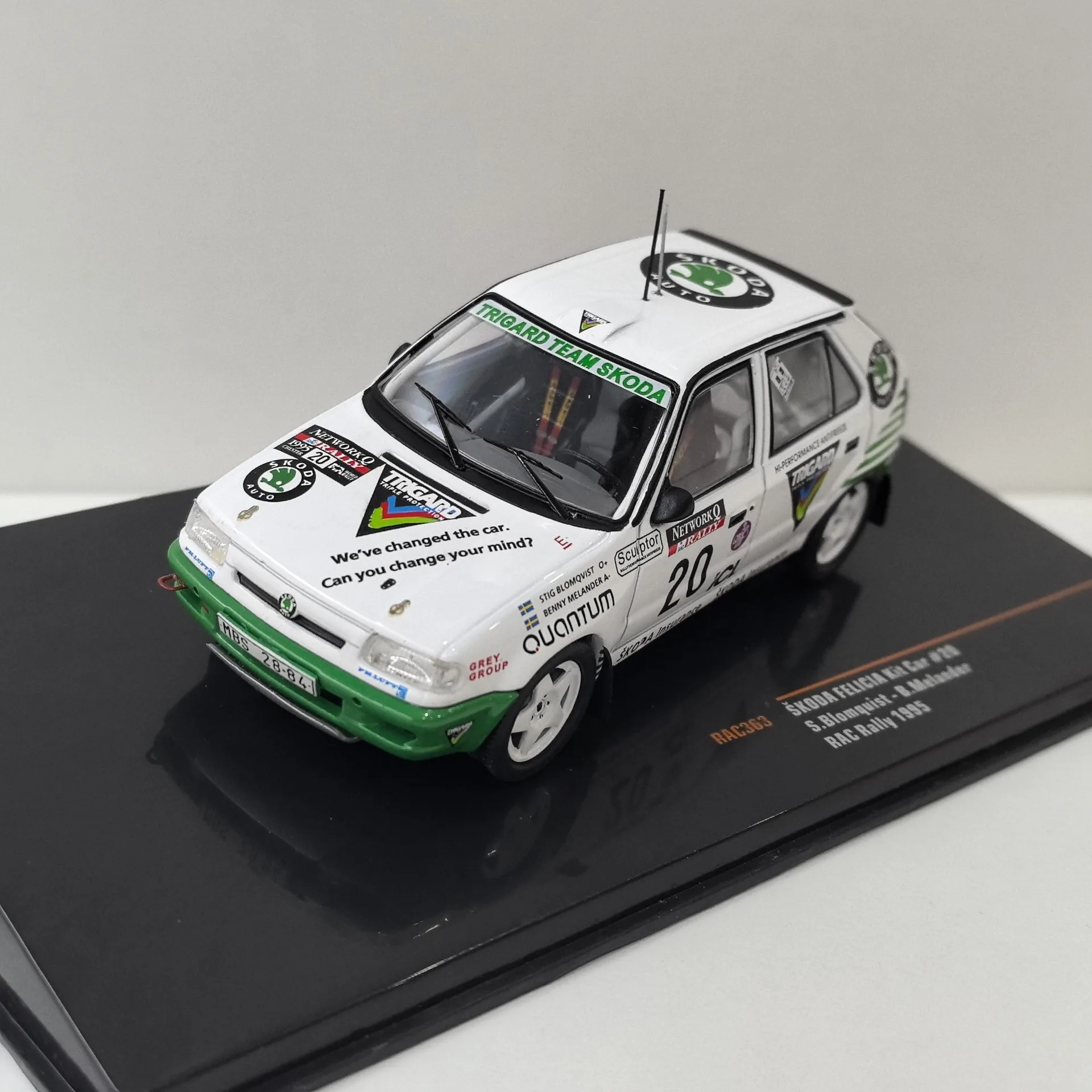 

Diecast IXO 1/43 Scale SKODA FELICIA KIT #20 1995 Skoda Racing Alloy Car Model Collectible Toy Gift Souvenir Display Ornament
