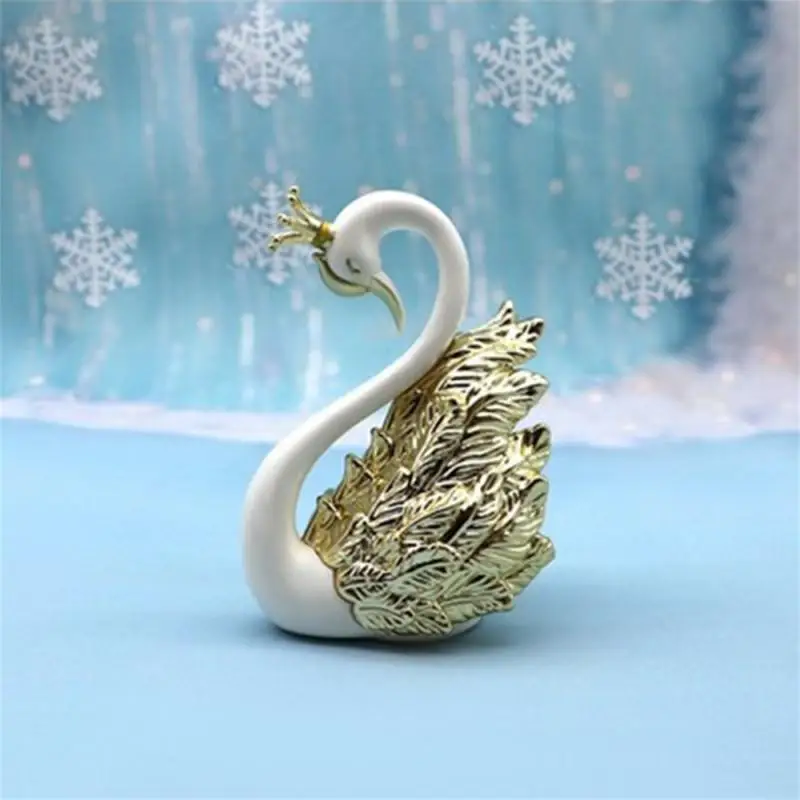 Crown Glass Table Swan Swan Couple Figurine Home Decor Love Theme Statue Baking Ornaments Beautiful Swan Lover West Point Set Up