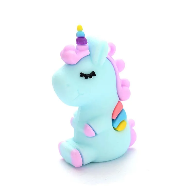 Criativo unicórnio chaveiro dos desenhos animados silicone carro pingente casal pvc 3d brinquedo pingente pequeno presente