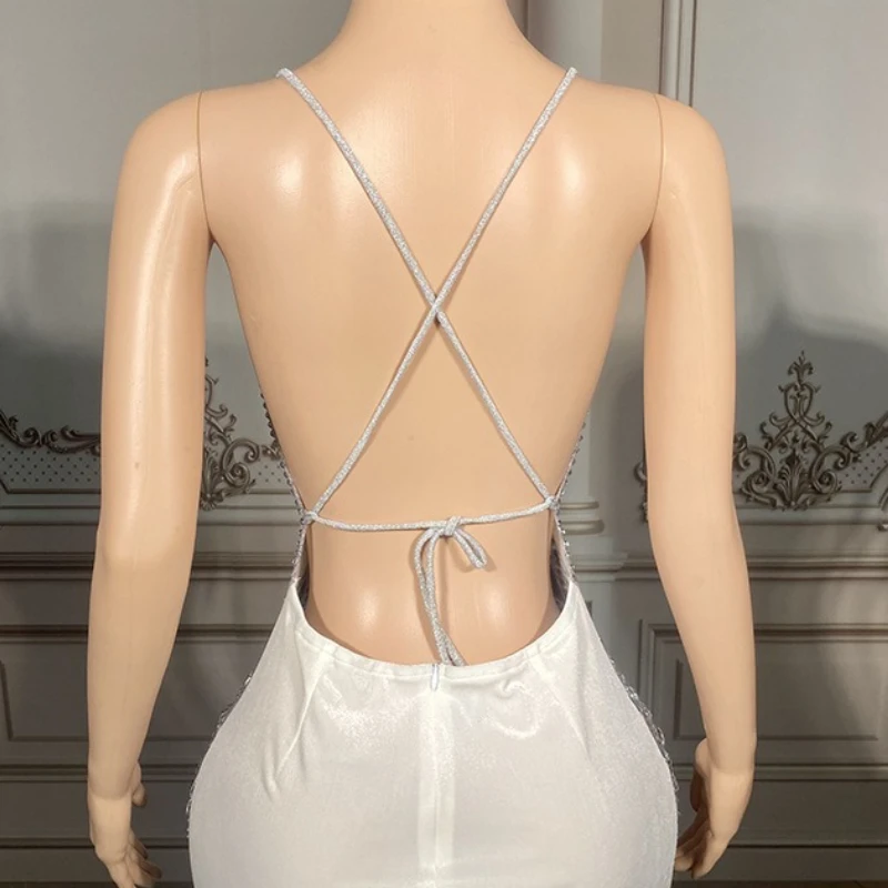 Одежда для дня рождения Diamond Performance Одежда Tube Top Подтяжки без рукавов Золотые линзы Холтер Золотой Тонкий Сексуальный Вечерняя панель실сно 四 охра изменений изменений