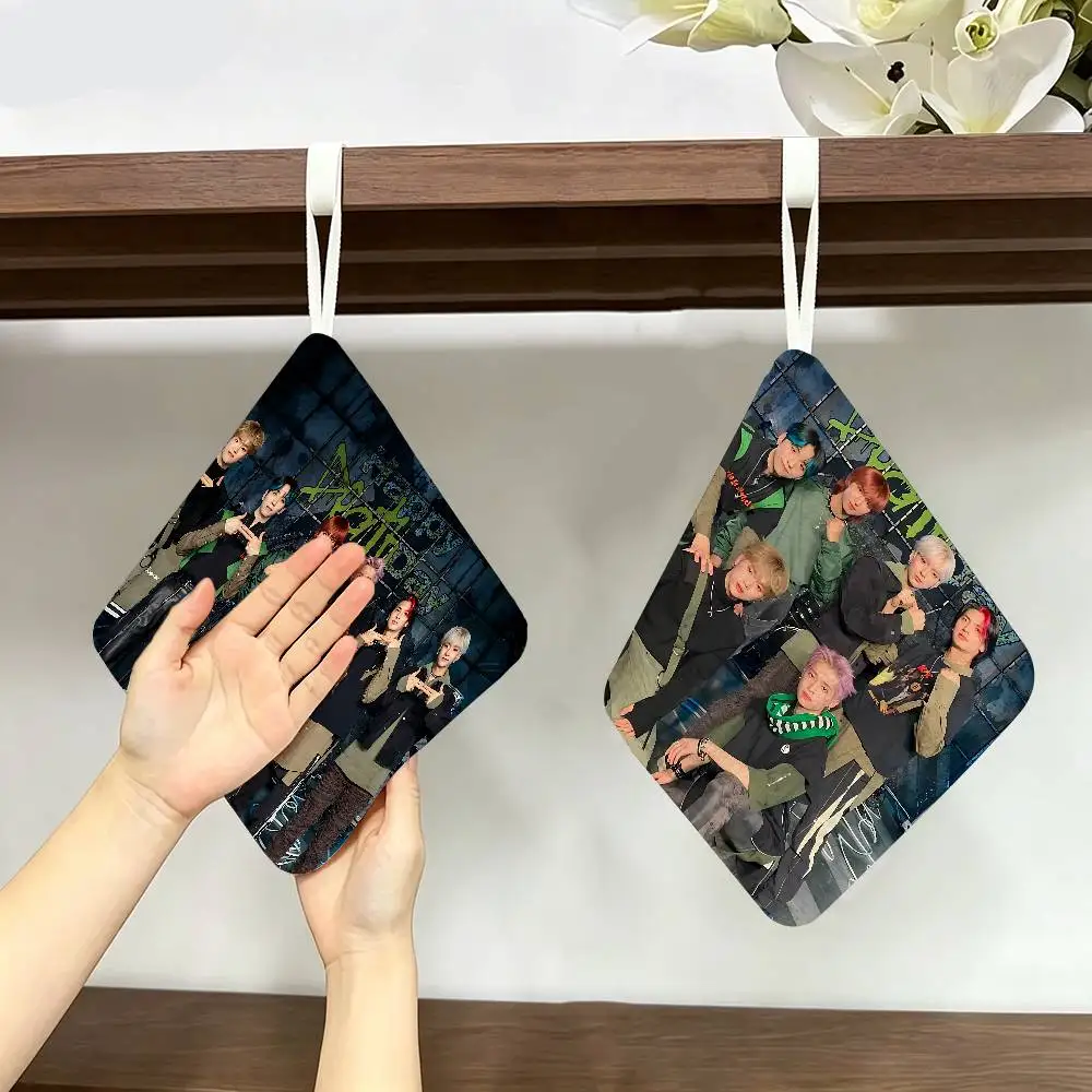 Band X-Xdinary Heroes Hanging Style Hand Wiping Towel, Polyester Cotton, Anti-fade for Indoor Kitchen Living Room