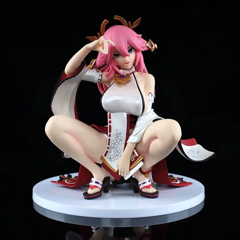 15cm Yae Miko  Genshin Impact Anime Figure New Second Generation Squat Action Figure Model Doll Toys