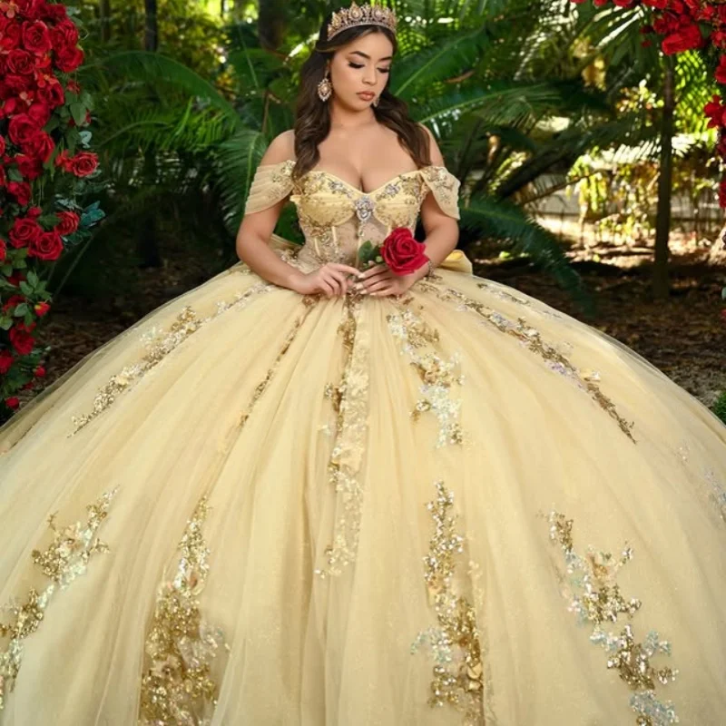 

Shiny Champagne Gold Quinceanera Dress Lace layering crystal glitter decal Long tail Bow vestidos de 15 Quinceanera ﻿Customized