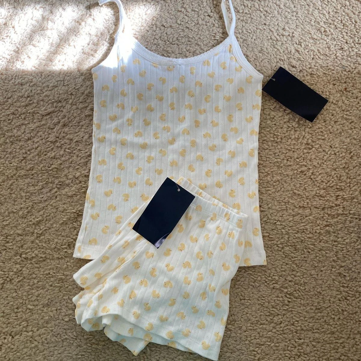 

Little Yellow Duck Eyelet Shorts Sets Women Bow Lace Trim Cotton Slim Tank Top+Shorts Summer Sweet Cute Casual Shorts Pajamas