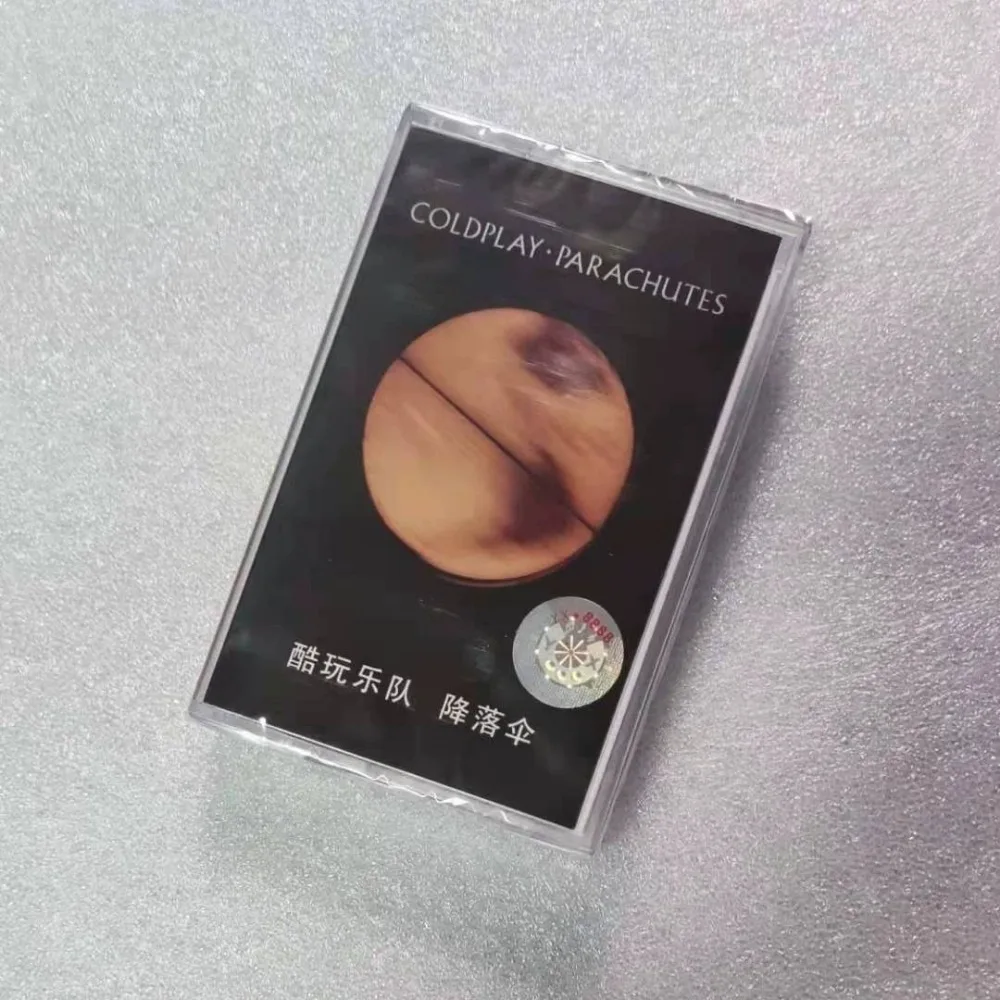 

Cassette Tape Western Rock Style Classic Audio Cassette Retro Collection Playback Tape With Matching Text Booklet