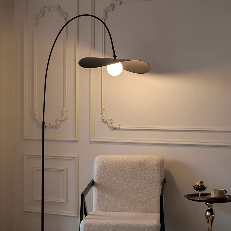 

Скандинавский минималистичный черный светодиодный металлический абажур для шляпы, торшер, блеск для кабинета, спальни, украшения дома, атмосферные светильники