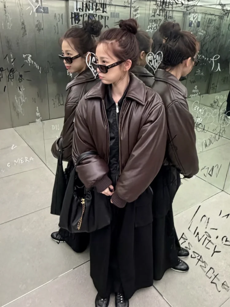 

Jennie Yu u Xin 2025, осень-зима, теплый воротник, кожаный джет, одежда для хлеба, обычная све, длинный полиэстер на молнии