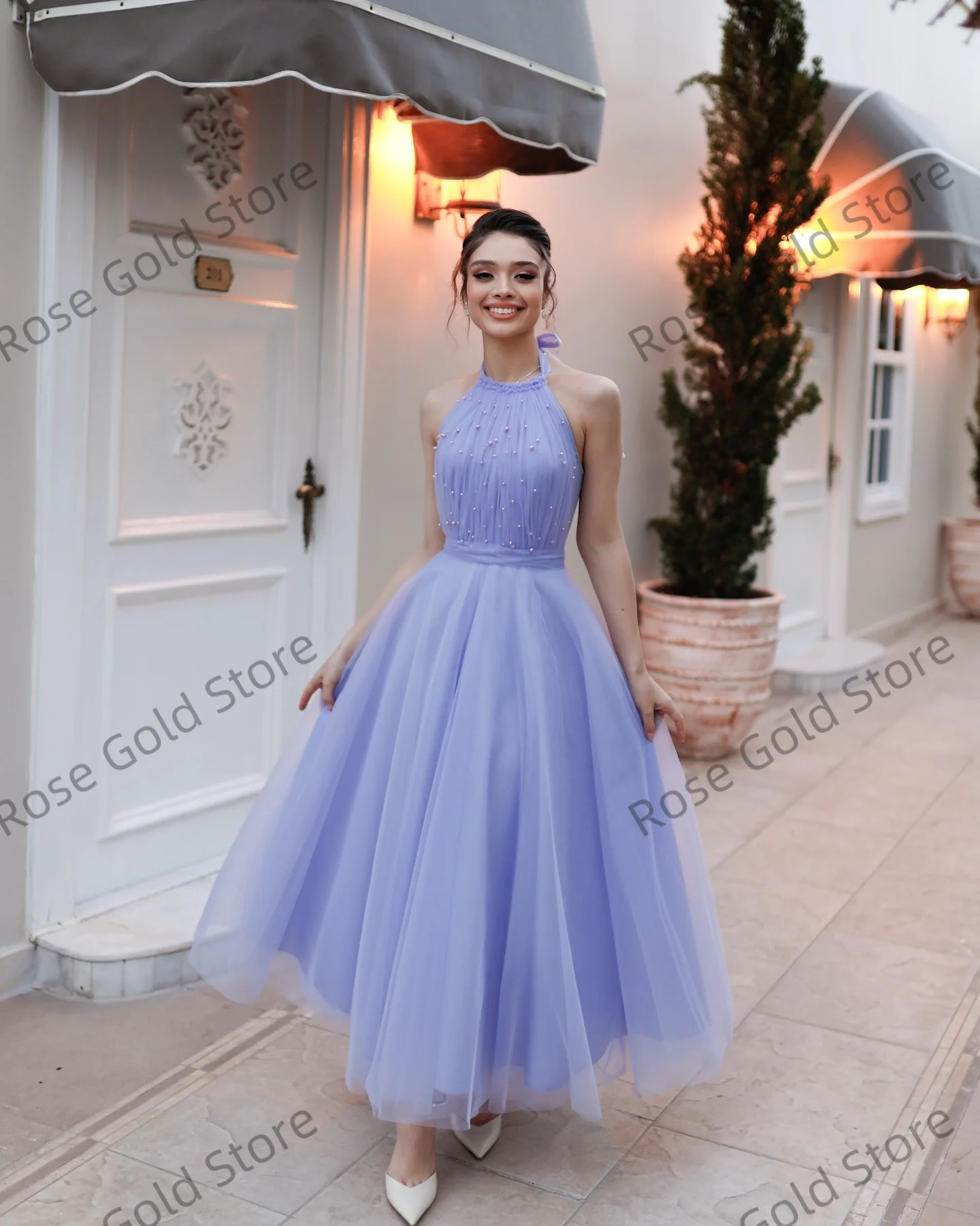 ที่กําหนดเองสีม่วงอ่อนพรหมชุดผู้หญิงสาย Halter ประดับด้วยลูกปัด Vestidos de Gala ยาวแขนกุดไข่มุกชุดราตรี