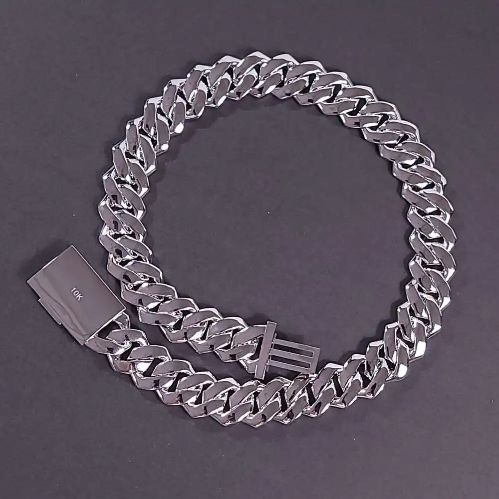 Luxury Pass Diamond Tester Heart Design Vvs Baguette Moissanite 925 Sterling Silver Iced Out Miami Cuban Link Chain Necklace.