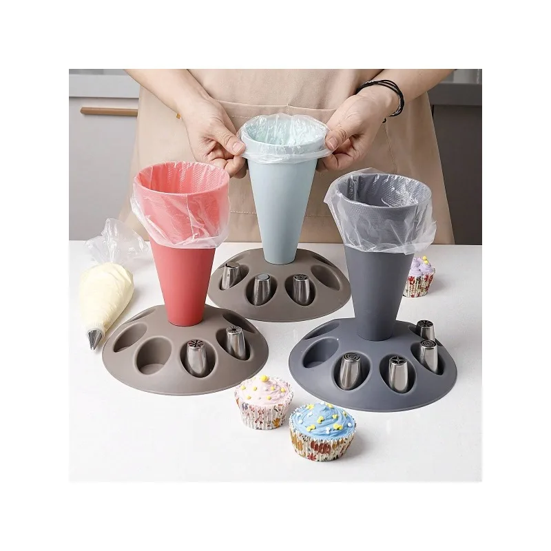 With 8 Slots Nozzles Holder Pipping Bag and Tips Holder Baking Accessories Cake Decorating Pastry Bag Holder Plastic