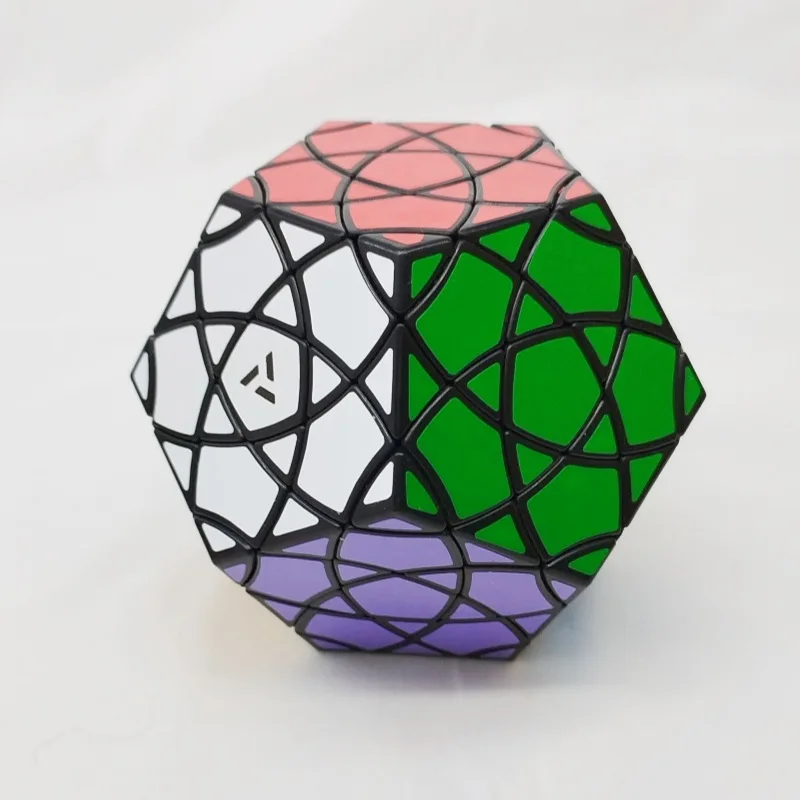 

Коллекция Megaminx 5x5x5 AJ Gold Bauhinia Five Magic Cube Bauhinia Dodecahedron II Puzzle Toys Доступны оптовая продажа игрушек-непоседы