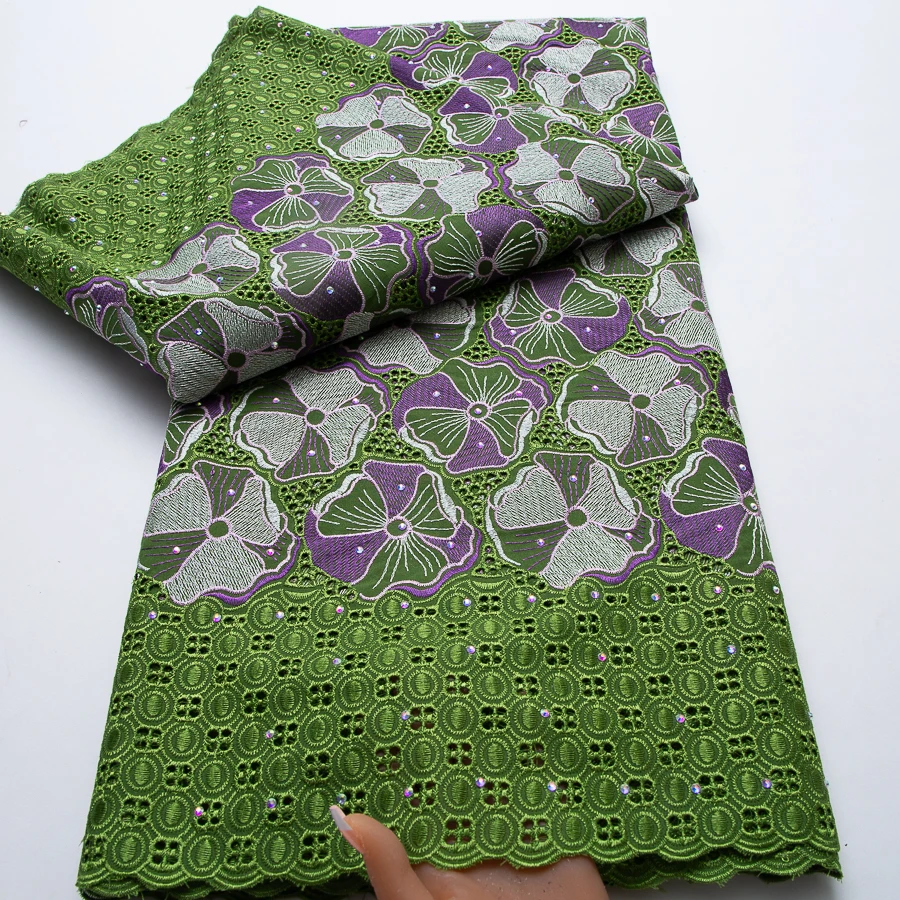 

High Quality African Cotton Lace Fabric 2026 Embroidered 5 Yards Nigerian Swiss Voile Lace Fabric for Wedding Dress Sewing