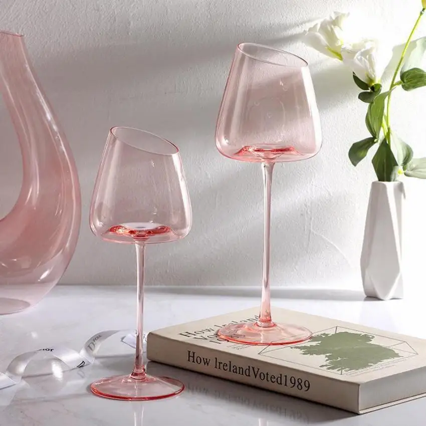 Nordic Pink Flamingo Wine Glasses Set Crystal Glass Goblet Creative Inclined Mouth Concave Bottom Clear Champagne Wine Cup Blue