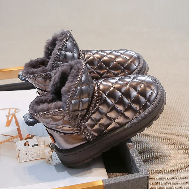 Girl Snow Boots 2026 Soft Furry Hairy Winter Children Plush Boots Solid Color Warm Kids Causal Outdoor Ankle Boots Princess