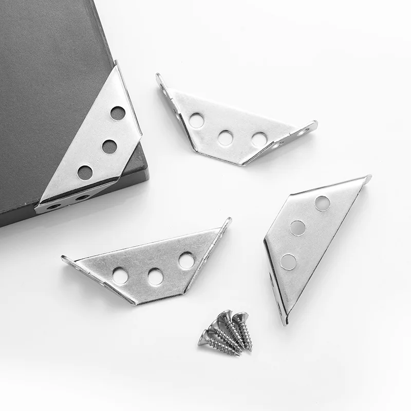 

Многофункциональный угловой кодовый утолщенный трехсторонний угловой кодовый соединитель из нержавеющей стали, фиксированный кронштейн для мебели под углом 90 градусов