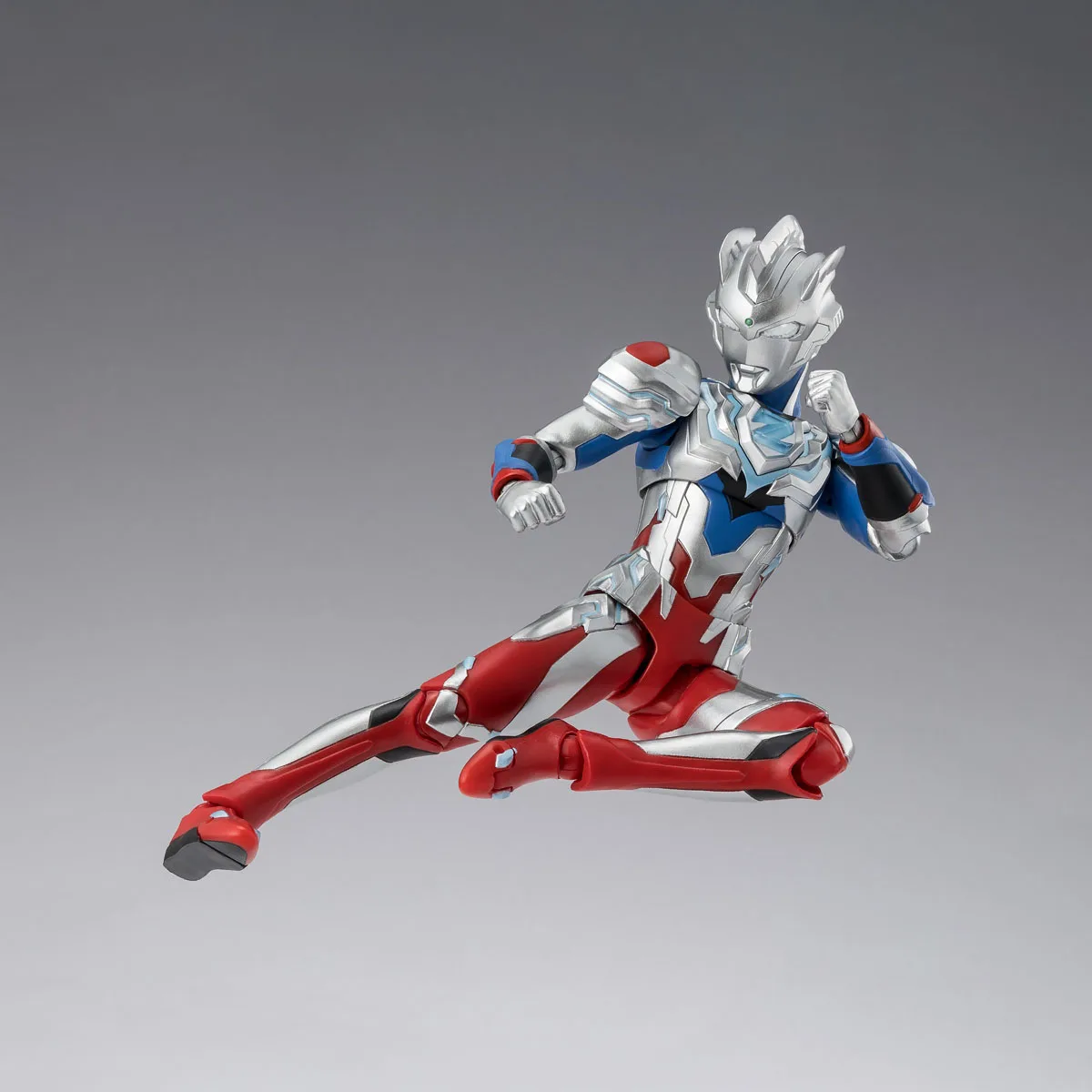 在庫あり バンダイ SHフィギュアーツ SHF ウルトラマンZ アルファエッジ 新世代スターズVer. アクションフィギュア アニメモデル おもちゃ コレクション ギフト