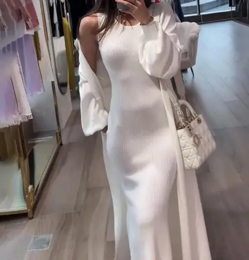 

Элегантный вязаный комплект с длинной юбкой, весна-осень 2022, новый темпераментный облегающий жилет с круглым вырезом и длинный кардиган с длинными рукавами