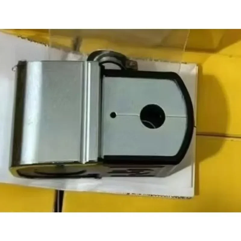 

Air-conditioning accessories and/or loading solenoid valve Val05930/12448 body/coil COL04723