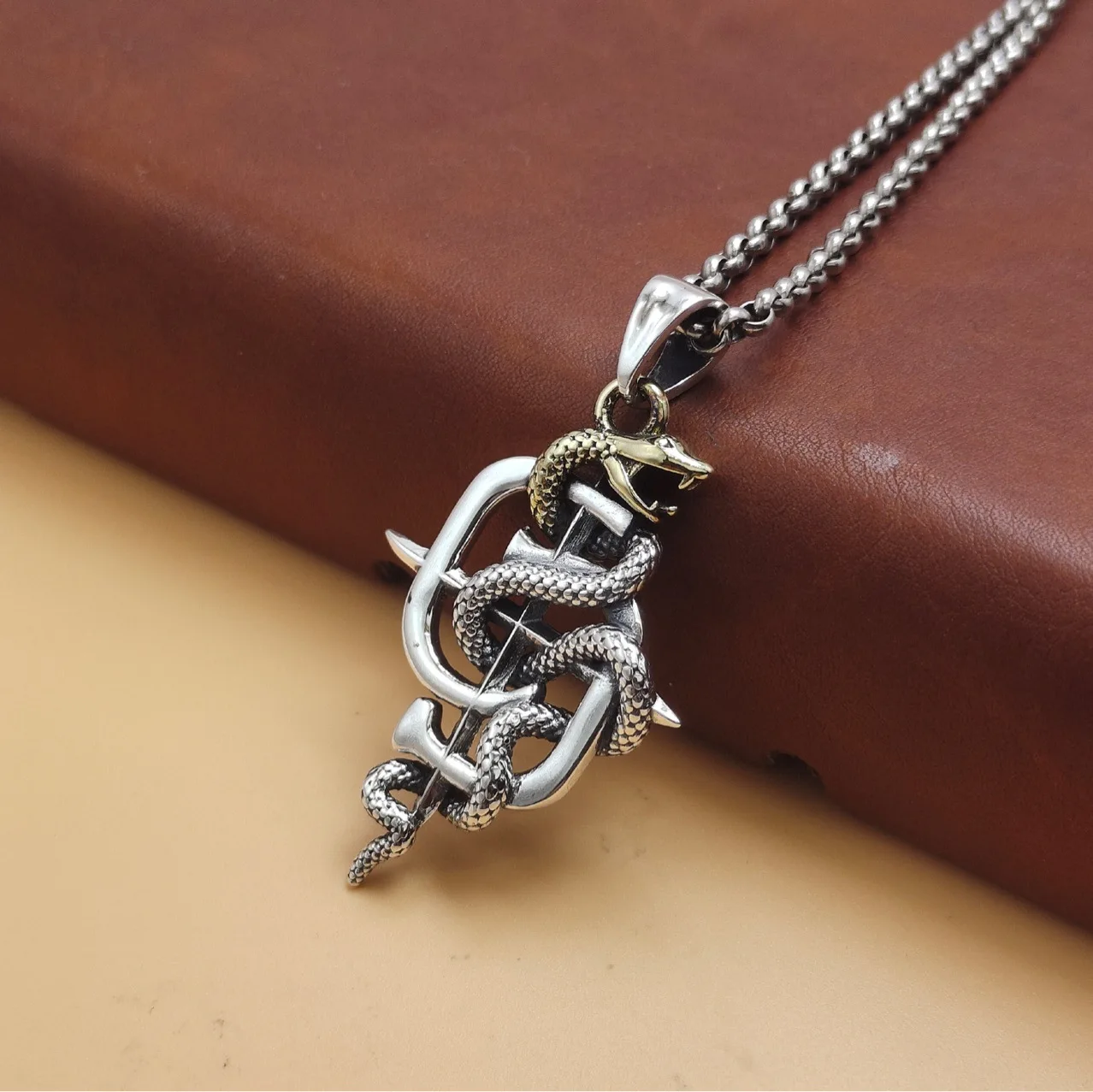 

Pure silver niche trendy male snake dragon pendant, personalized trendy fashion brand sweater chain, hip-hop accessories