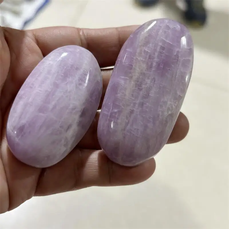 

Natural Kyanite Palm Carving Handmade Polished Animal Powerful Statue For Home Decoration Lucky Gift 3PCS