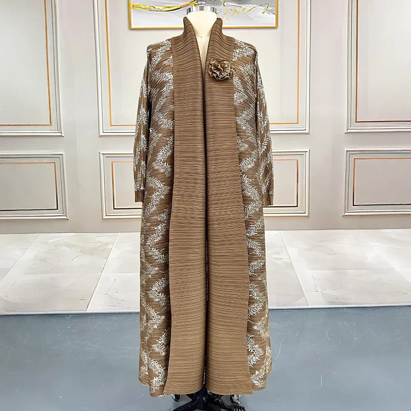 Miyake 2025 Summer New Chic Gold Foil Print Women's Pleated Trench Coat Elegant Loose Cardigan Robe New Casual French Clothing