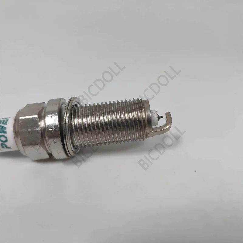 4/6PCS 5346 IKH24 Iridium Spark Plug for Audi TT A6 C7 A7 A8 RS7 S6 S8 2.5L 4.0L CEUC CRDB CWUB Ford Focus Car Ignition Candles