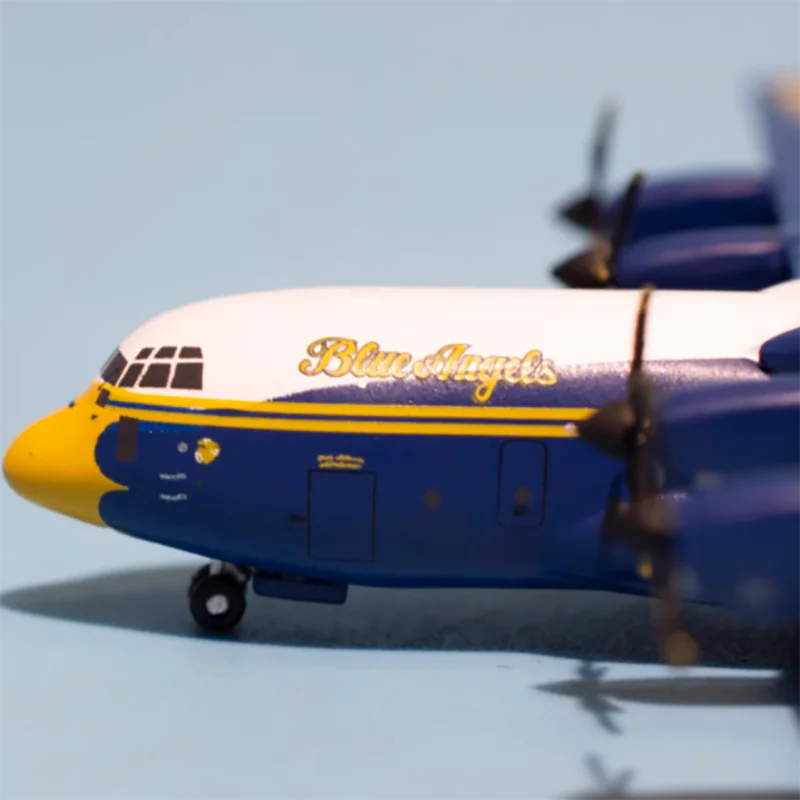 1/400 Scale GeminiJets GMUSM103 U.S. Navy C-130J Hercules Transport Aircraft Blue Angel Model Collectible Toy Gift