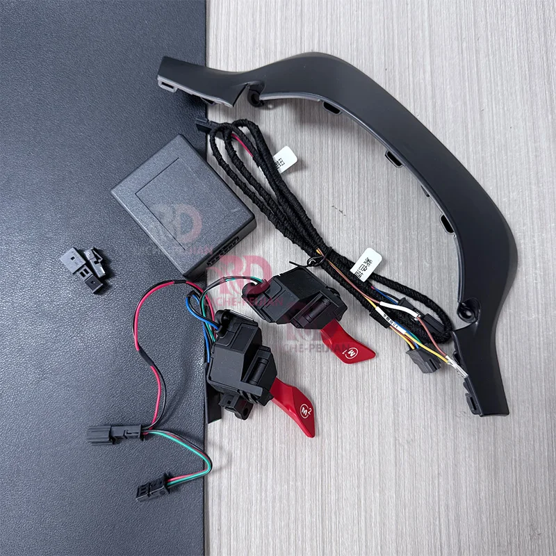 Suitable for BMW G chassis 3 series M1/M2 red button switch drive module new part with bracket