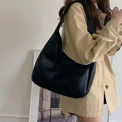 Large Capacity Leather Tote Bag Women's New Trendy Shoulder Bag Simple Versatile Commuter Bag Fashion Student Handbag Bucket Bag