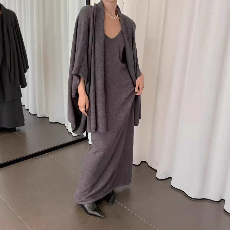 Autumn new knitted cardigan set women's clothing, loose and large-sized bat-shaped sleeves long halter dress sweater and shawl