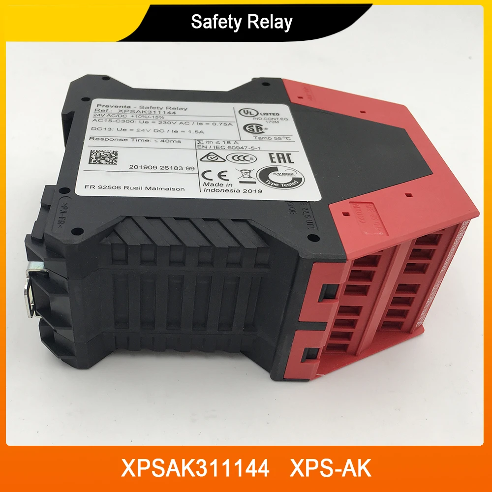 XPSAK311144 XPS-AK Safety Relay For Schneider 24V AC DC High Quality Fast Ship