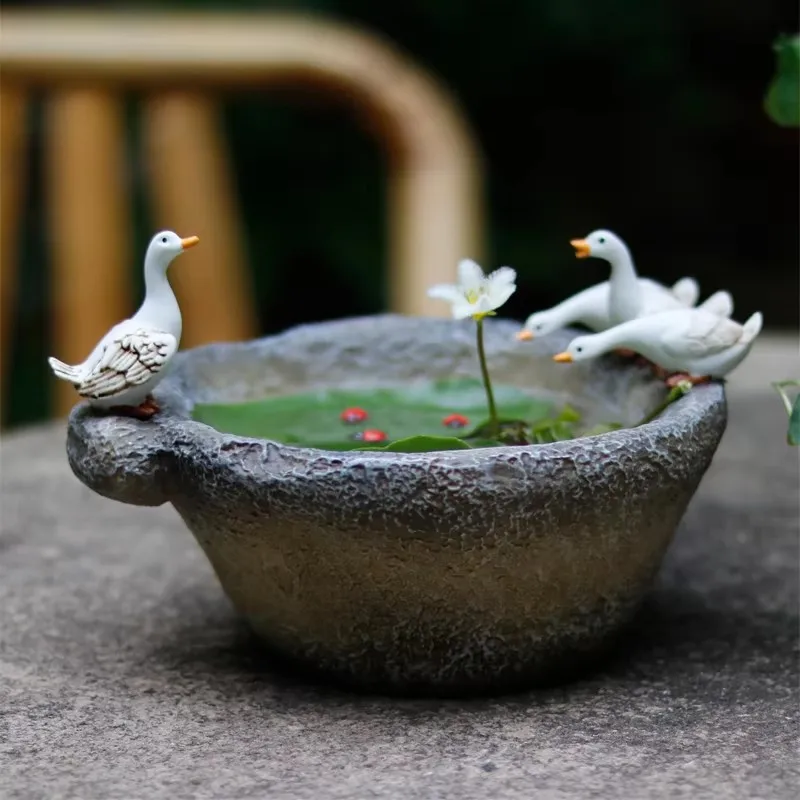 Cute White Duck Hydroponic Lotus Flower Pot Retro Resin Statue Outdoor Sculpture For Home Office Desk Garden Desk Decor Ornament