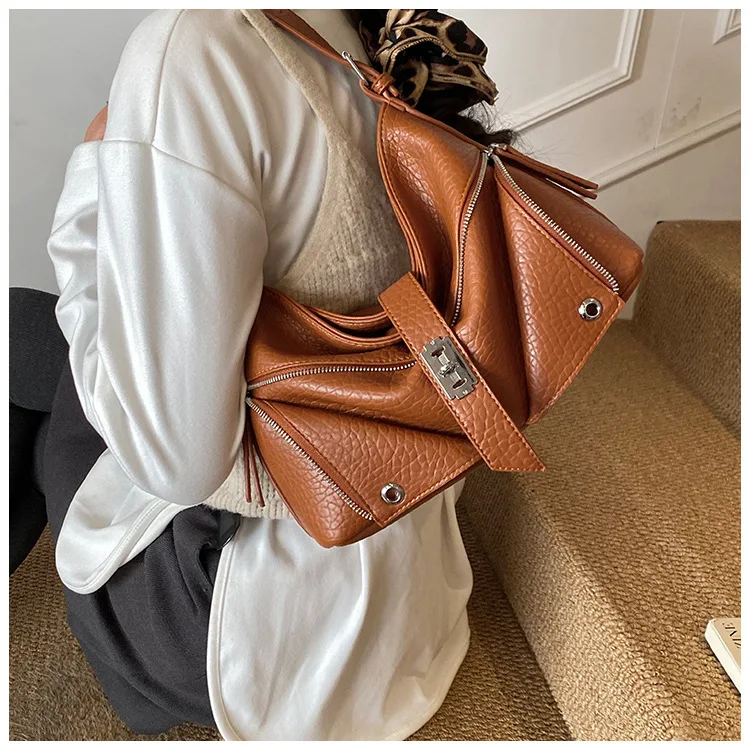 

2025 Fashion Shoulder Bag, Spacious Underarm Tote for Women, Versatile Day to Night Crossbody, Minimalist Sling Bag, Textured