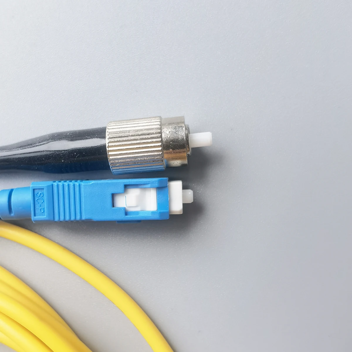 FC/UPC-SC/UPC Optical Fiber Patch Cord 3M(2.0mm)/5M(3.0mm)/10M(3.0m) SM Simplex Core Fiber Optic Internet Cable Fibra Optica