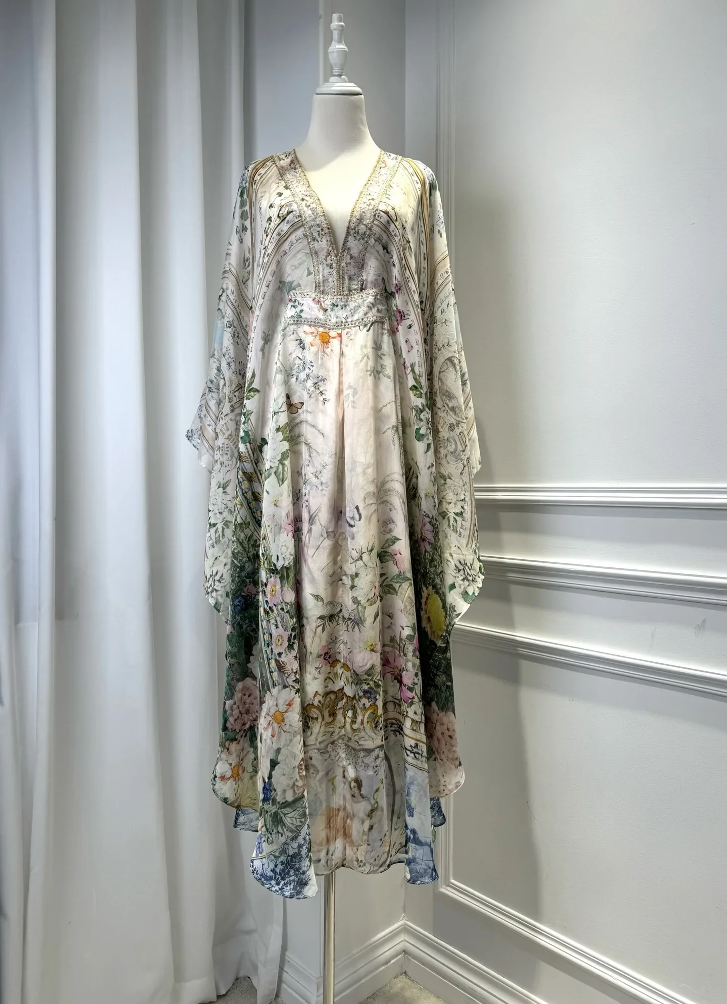 Robe Maxi en soie imprimé floral pour femmes, nouvelle collection 2021, perles lourdes, col en v, manches évasées, Robe ample