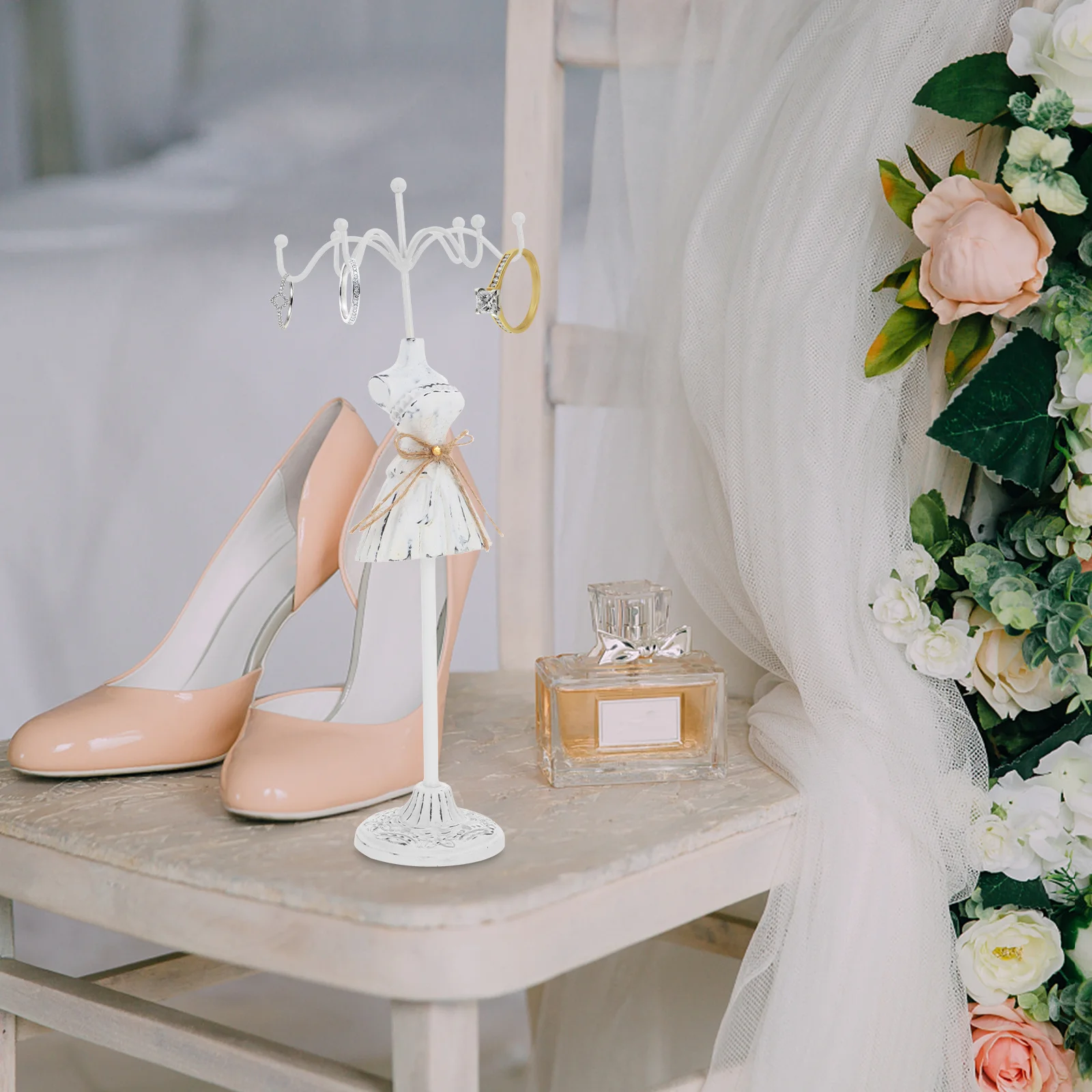 

Вращающийся винтажный стиль для серег, ожерелий, браслетов, органайзер для хранения ювелирных изделий, подставка для сережек, подставка для ювелирных изделий