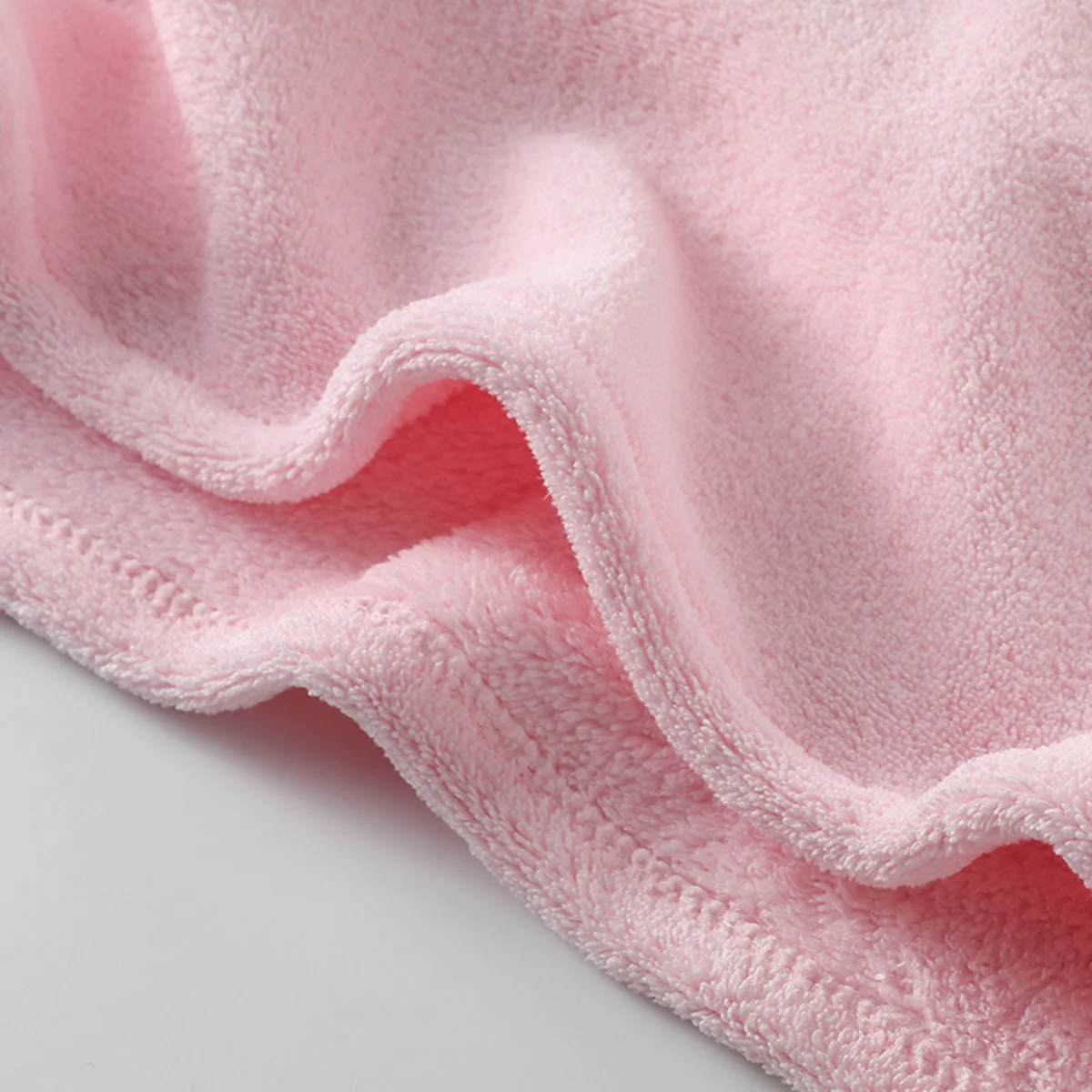 Handuk Mandi Bayi Balita Lembut Mewah Serat Penyerap Warna Pink Hipoalergenik Hadiah Mandi